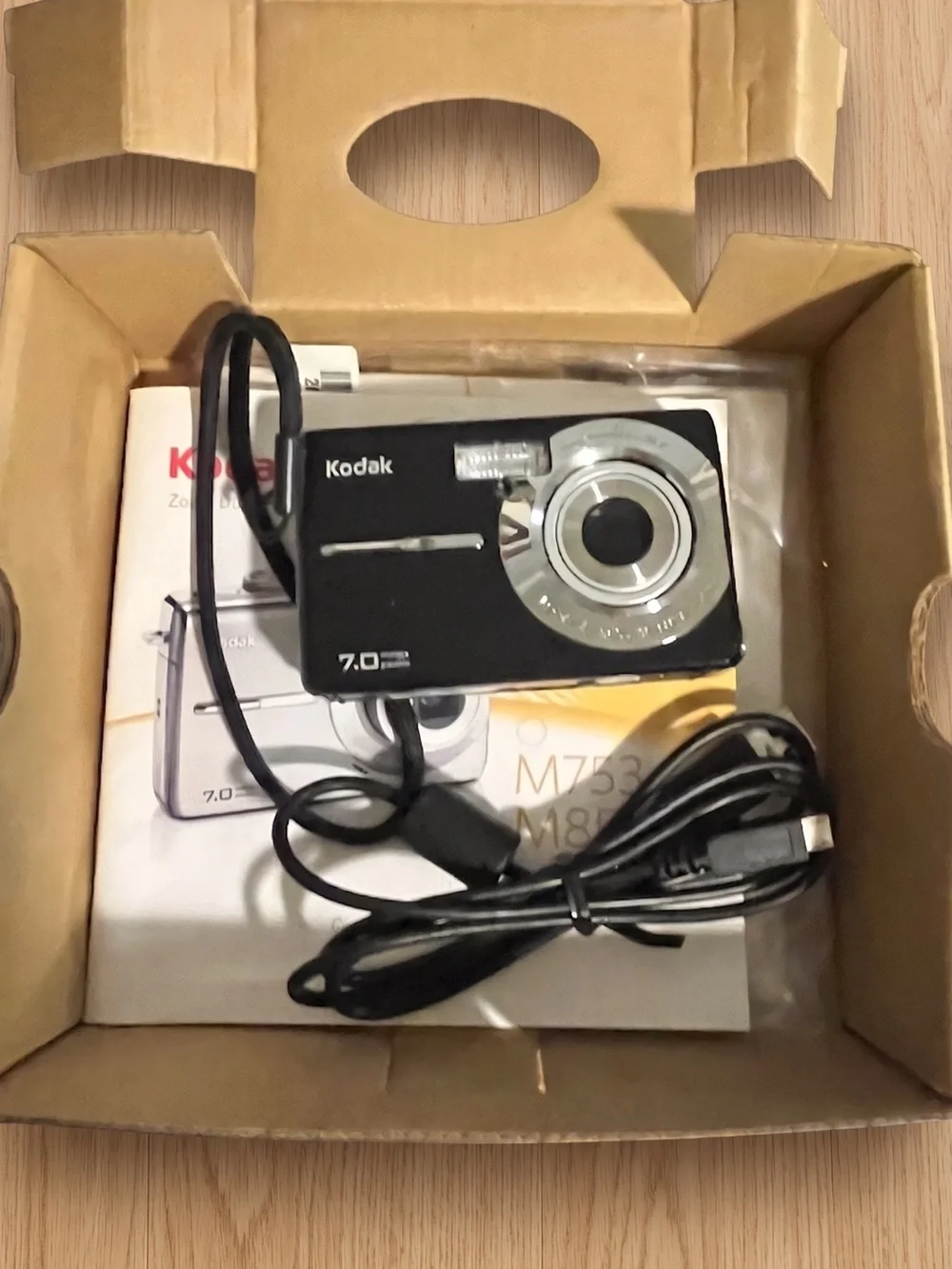 🌸 Vintage Kodak EasyShare M753 7.0 Camera - Black
